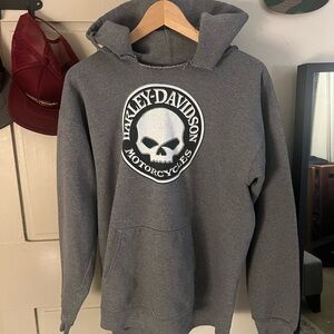 Harley-Davidson Gray Lightweight Jacket with Skull Logo on front Dealer logo on